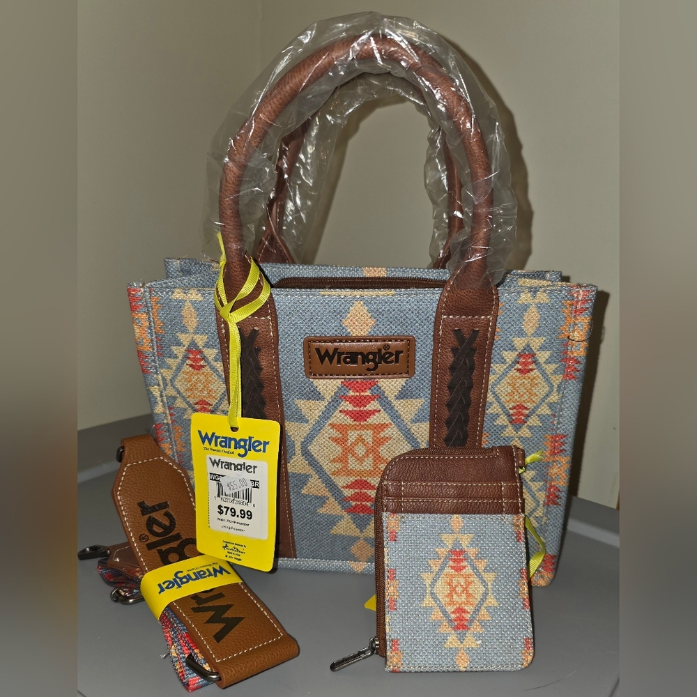 Wrangler Blue and Brown Geometric Tote Bag W/Matching Card Holder - Picture 2 of 11